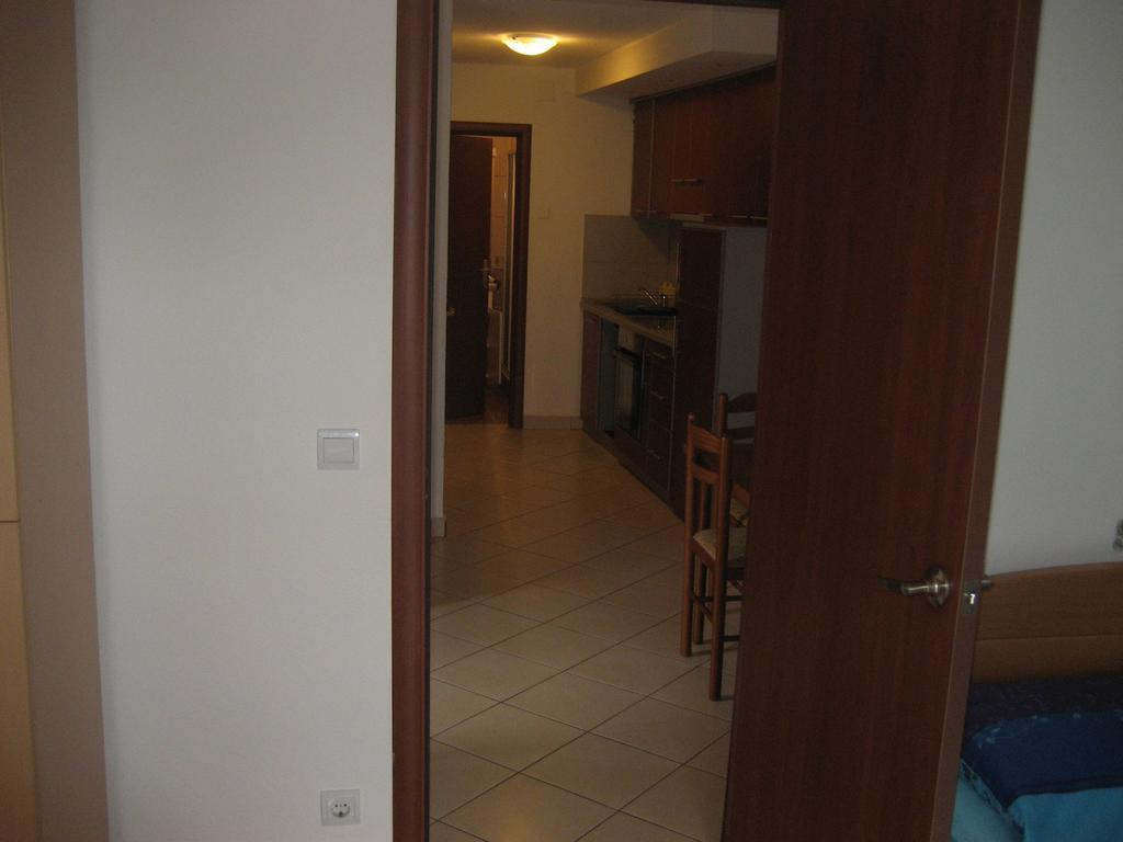 Apartment Aleksandar Tivat Exteriör bild
